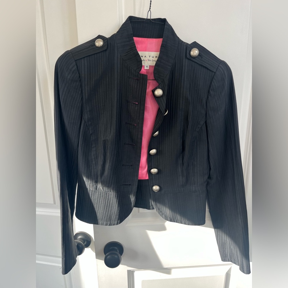 Black jacket - Picture 5 of 5